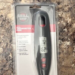 Black Digital BBQ Thermometer Fork